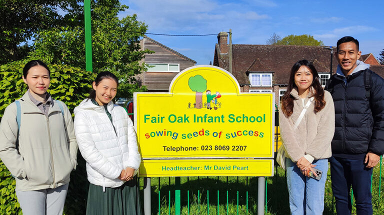 Teachers from Thailand visiting Fair Oak Infant School